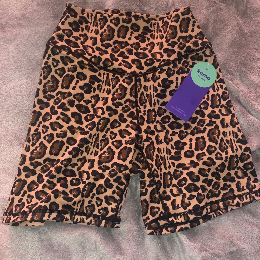 Kamo Fitness hi rise biker shorts
